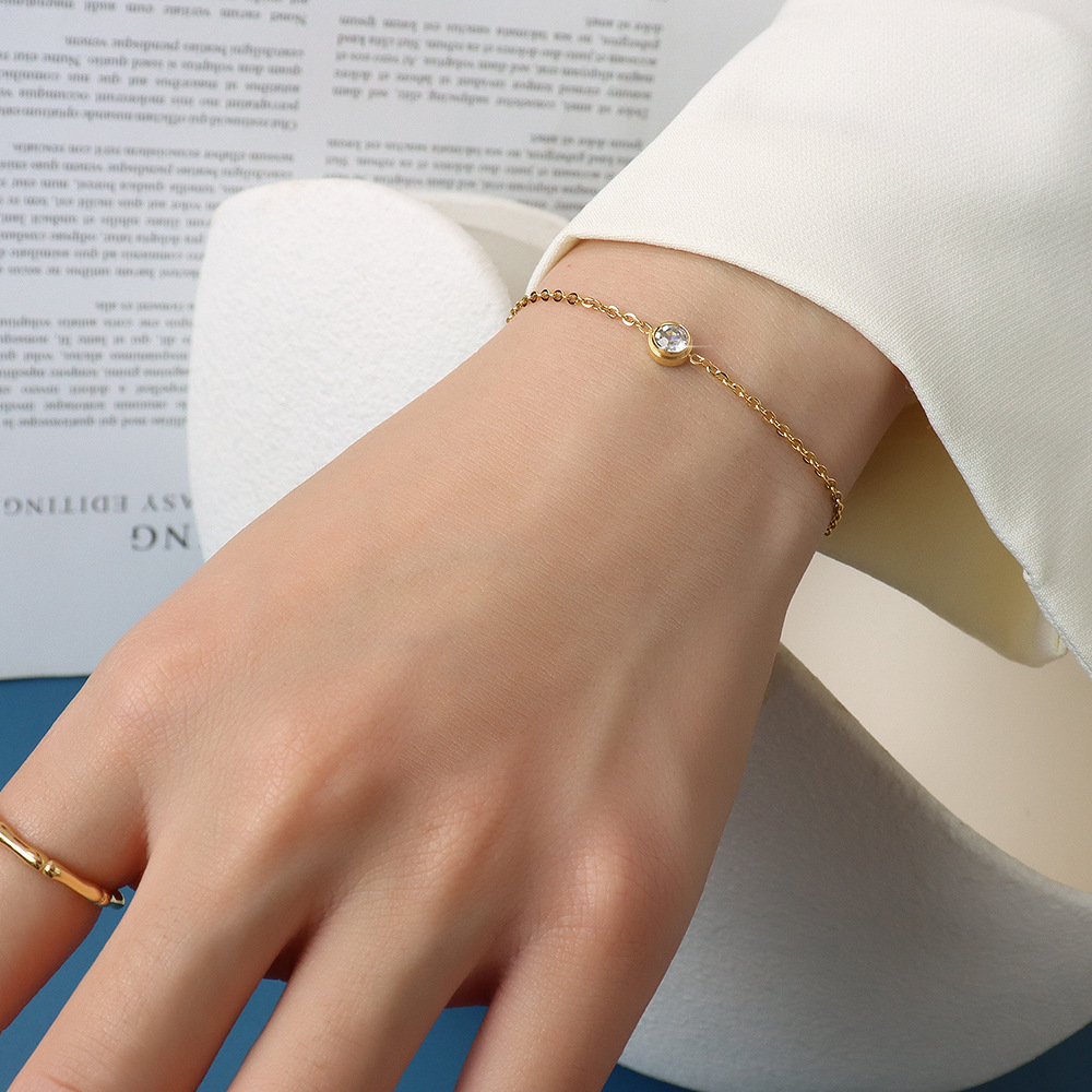 Minimalist Zircon Inlaid Single-Zircon Bracelet 18K PVD Gold Plated Titanium Steel Jewelry for Women Wholesale - Image 5