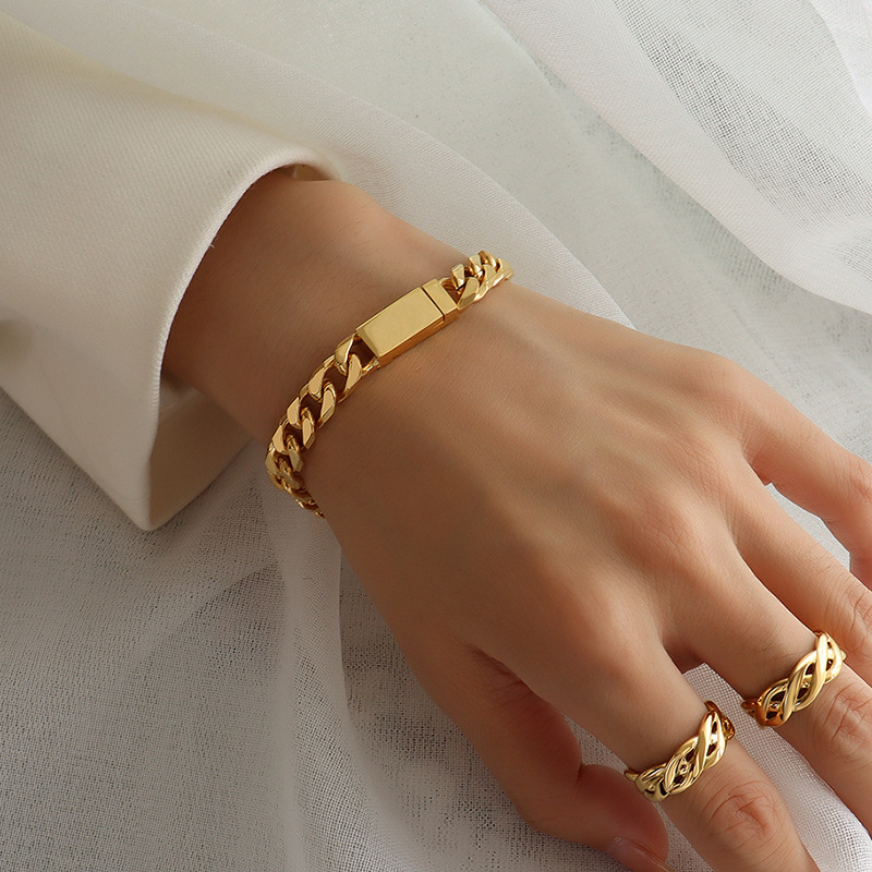 Chunky Flat Handmade Bracelet INS 18K Gold Magnetic Closure Couple Bracelet 18K Gold Plated Titanium Steel Jewelry - Image 6