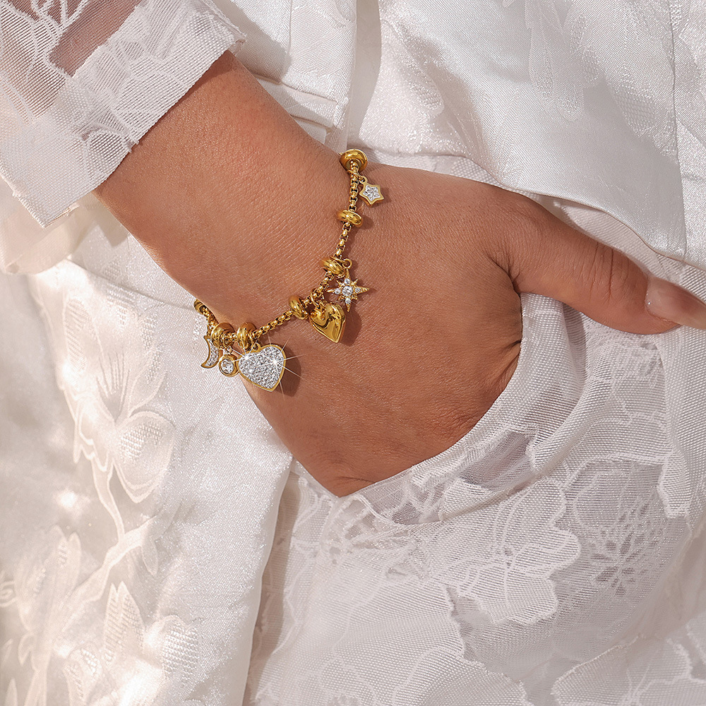 Luxury Elegant Heart Zircon Titanium Steel 18K PVD Gold Plated Hot-Selling Couple Bracelet - Image 5