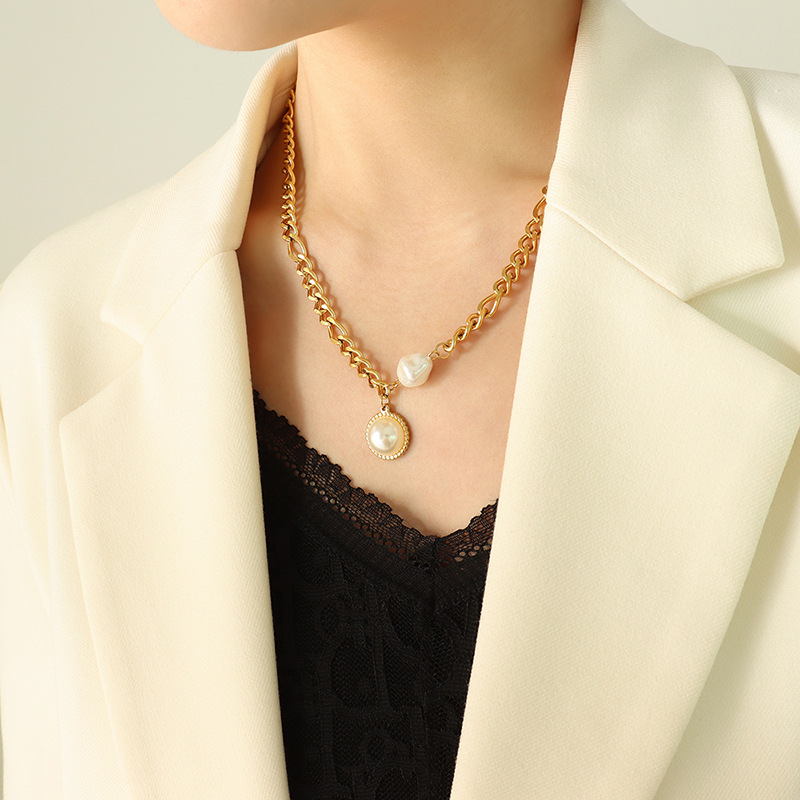 European Ins Vintage Freshwater Pearl Pendant Necklace 18K PVD Gold Plated Titanium Steel Choker Jewelry - Image 5