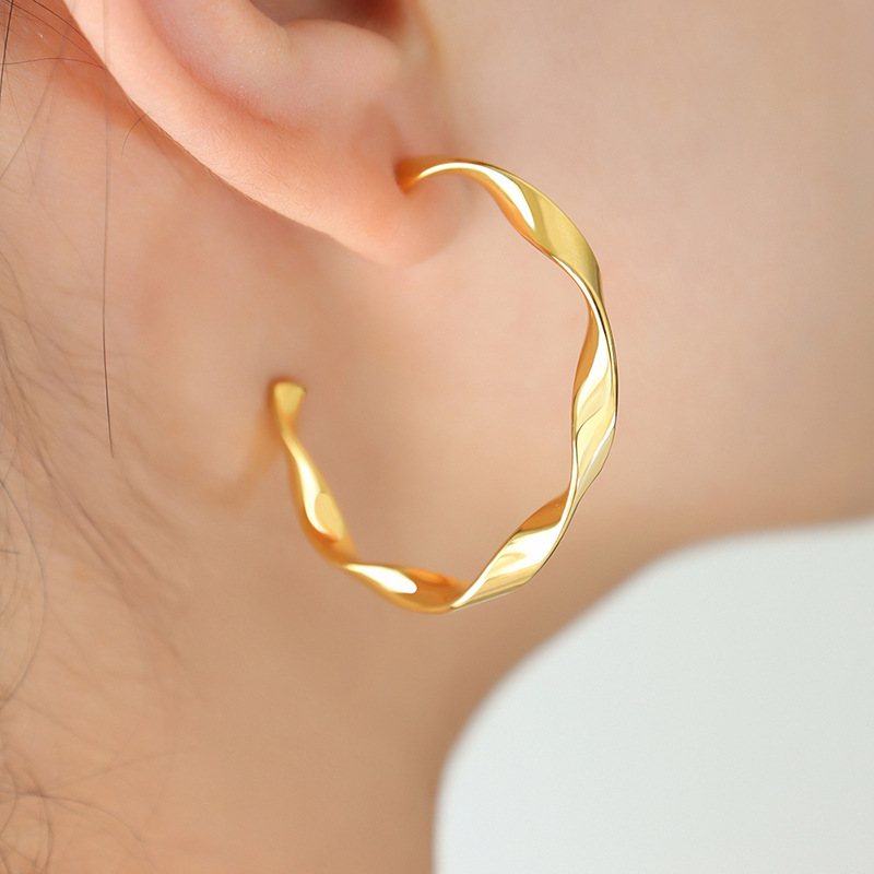 Roman designer twisted rope earrings stylish C-shaped versatile titanium steel 18k PVD gold plated earrings - Image 2
