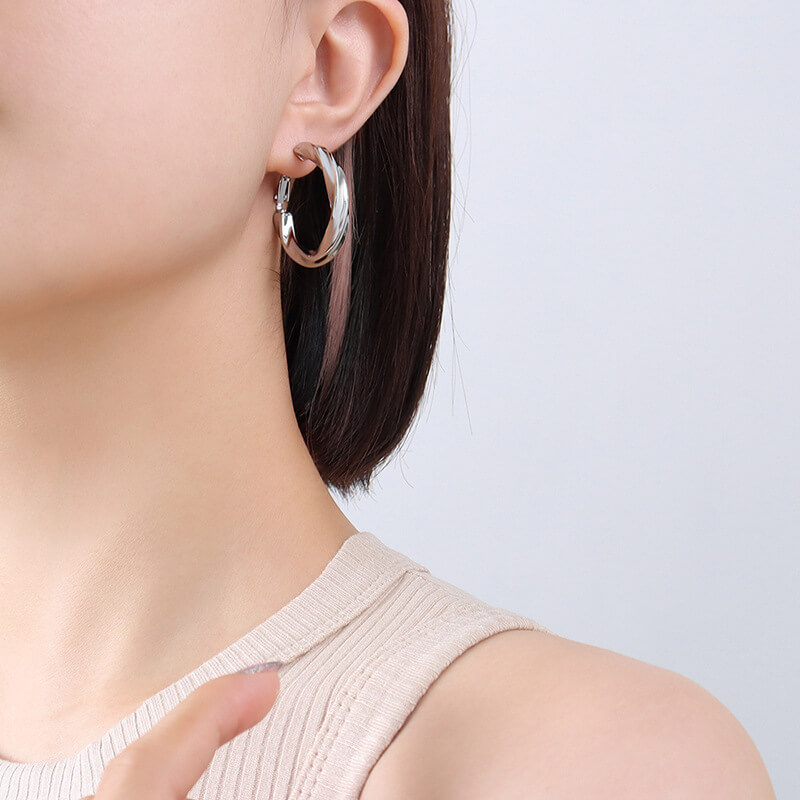 French Vintage Twisted C Shaped Earrings 18K Gold PVD Plated Stainless Steel Irregular Design - Image 3