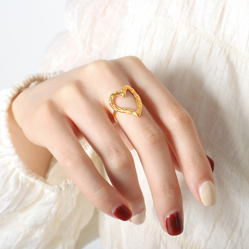 European Metal Fashion Trendy Non-Fading Irregular Heart-Shaped Ring Titanium Steel Jewelry - Image 4