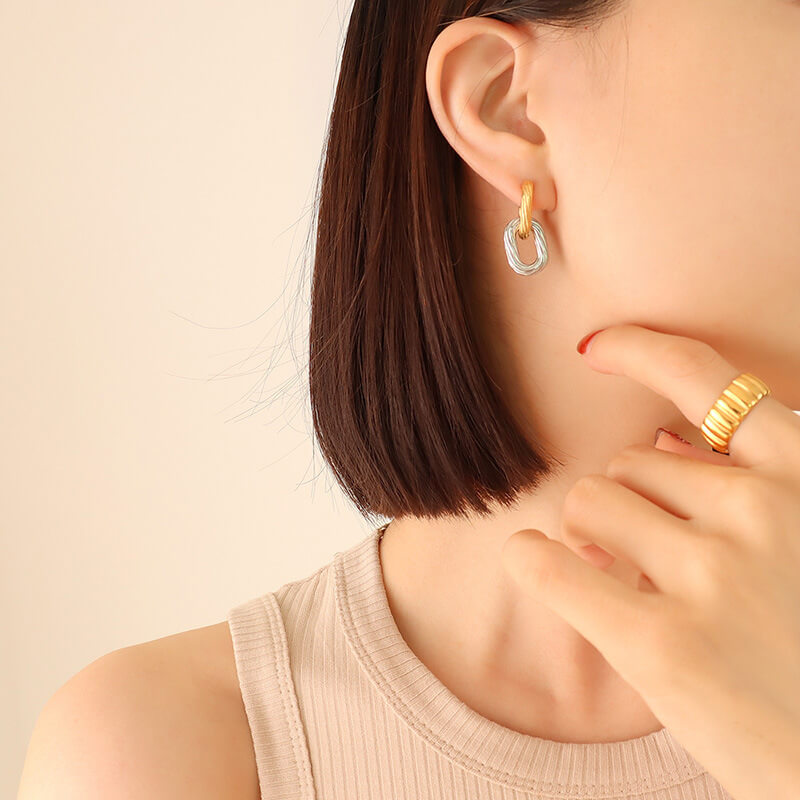 European INS Style Textured Handmade Oval Hoop Earrings 18K Gold PVD Plated Stainless Steel - Image 6