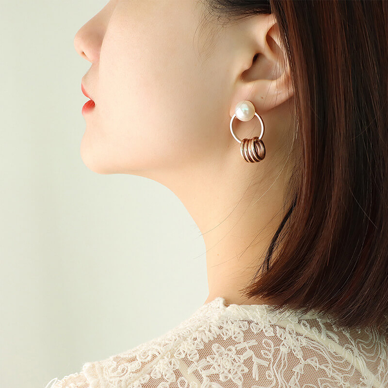 European retro double hoop pearl drop earrings titanium steel 18k PVD gold plated lightweight earrings wholesale - Image 6