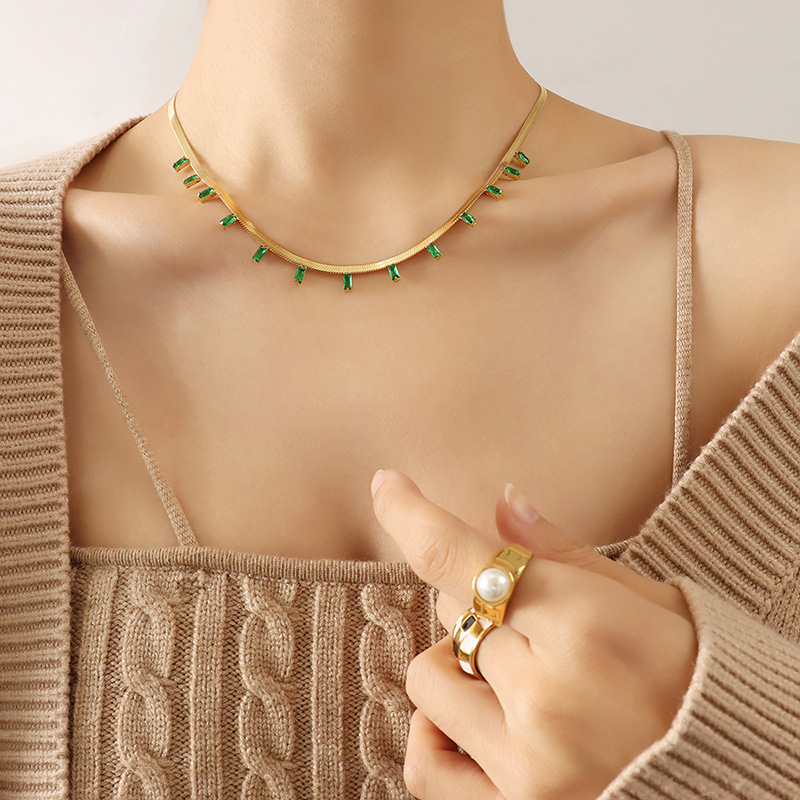 European New Style Minimalist Zircon Pendant Snake Chain Necklace Geometric Titanium Steel 18K PVD Gold Plated Jewelry - Image 6