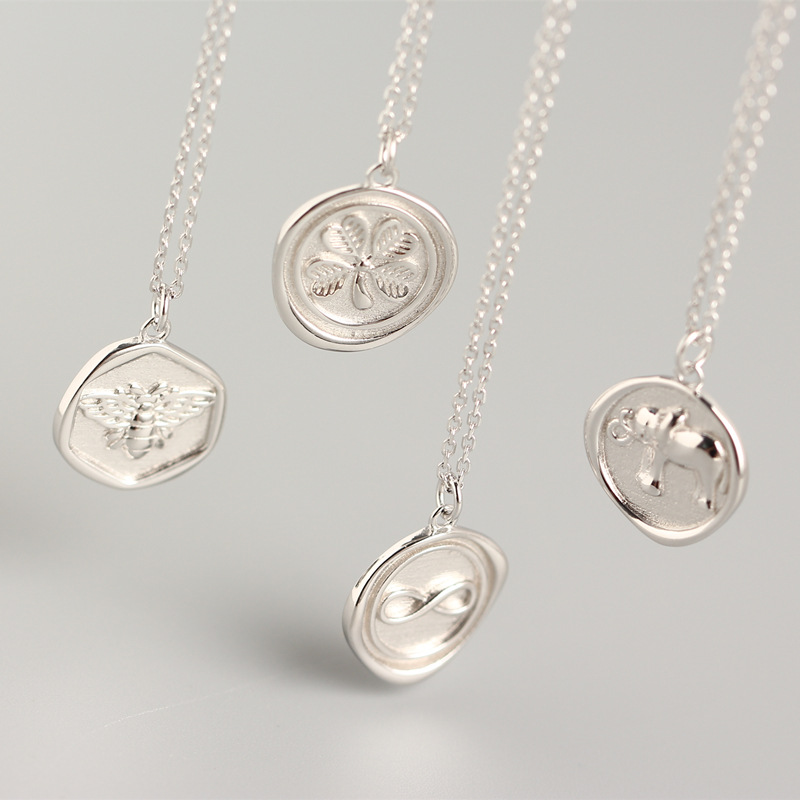Simple Irregular Round Tag Pure Silver Necklace S925 Silver Bee Elephant Clover Infinity Collarbone Chain - Image 2