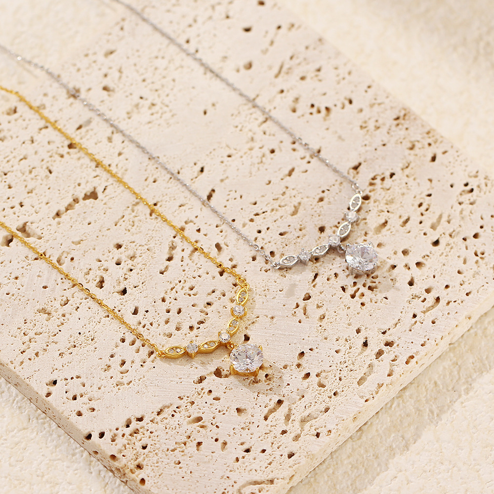 Luxury Zircon Necklace S925 Silver INS High-End Versatile Collarbone Chain Exquisite Niche Jewelry - Image 2