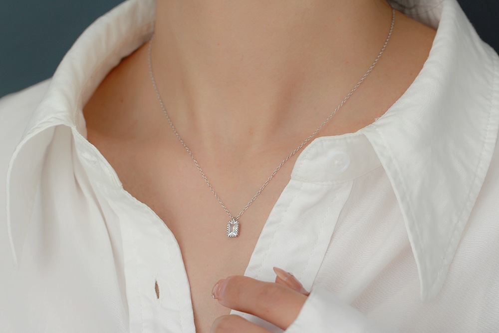 Exquisite Necklace S925 Silver INS Rectangular Zircon Vintage Collarbone Chain Personalized Versatile Jewelry - Image 7