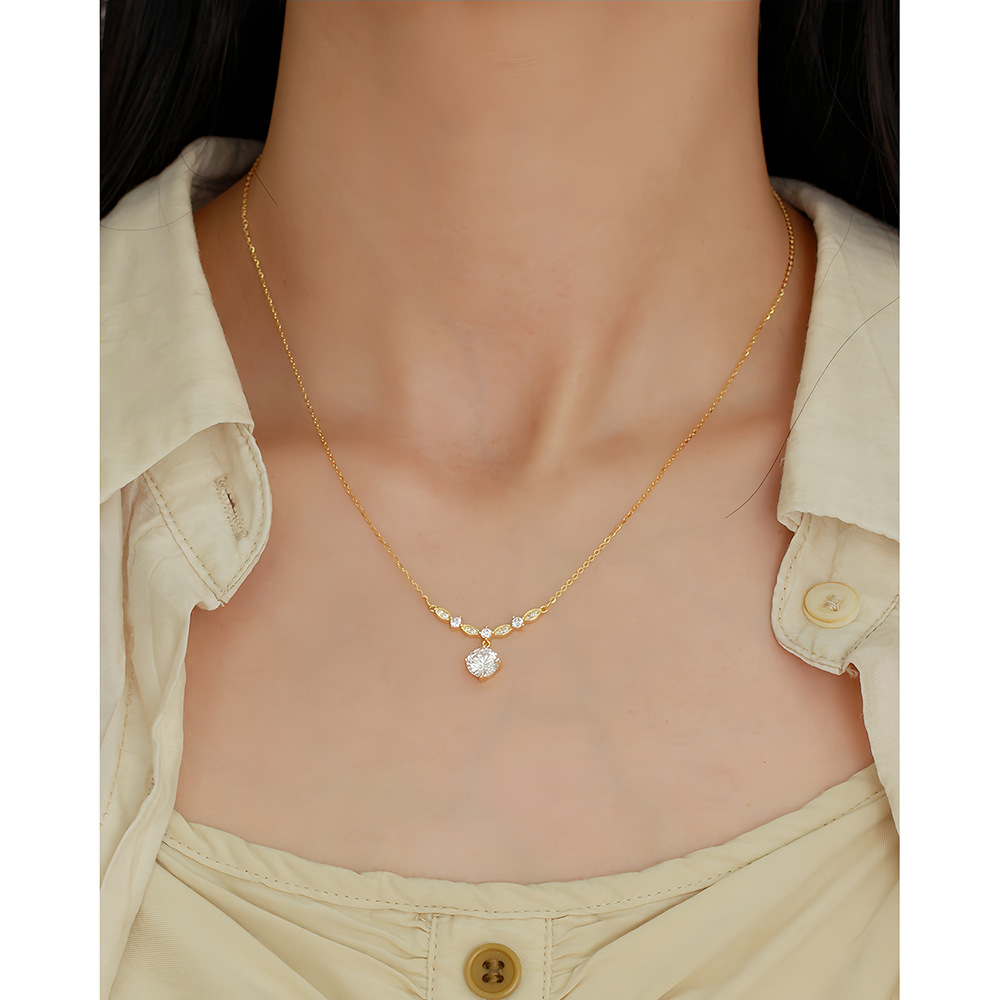 Luxury Zircon Necklace S925 Silver INS High-End Versatile Collarbone Chain Exquisite Niche Jewelry - Image 7
