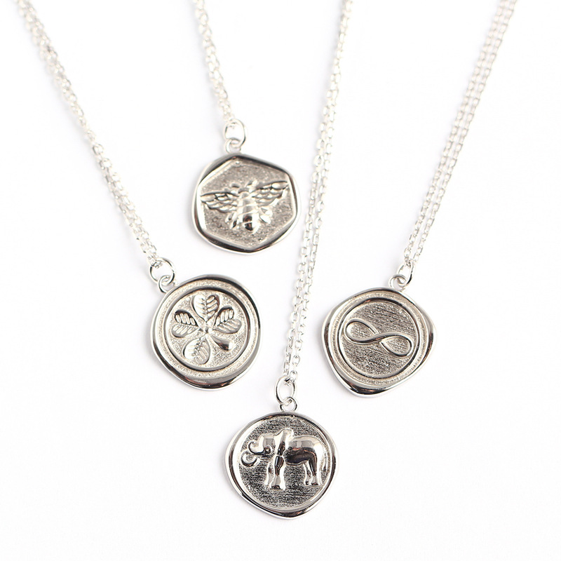 Simple Irregular Round Tag Pure Silver Necklace S925 Silver Bee Elephant Clover Infinity Collarbone Chain