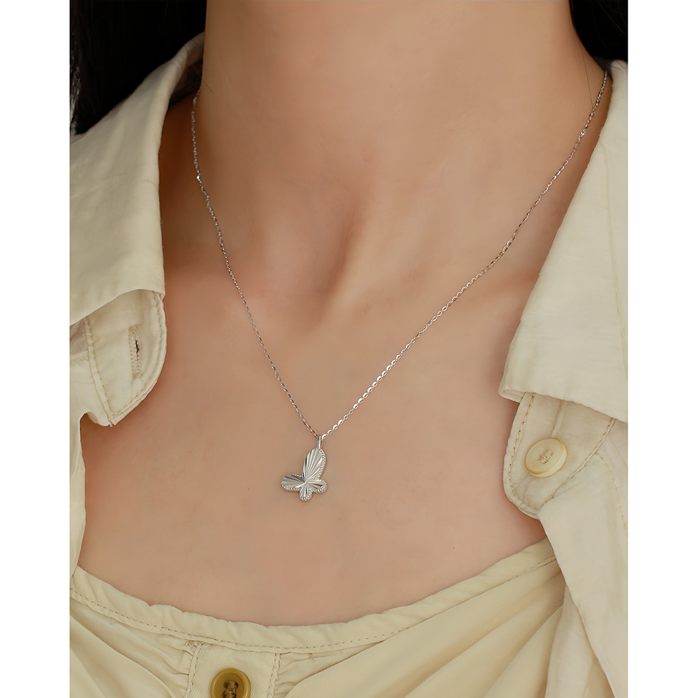 Luxury Necklace S925 Silver INS Car Flower Butterfly Collarbone Chain Personalized Niche Versatile Jewelry for Women - Image 7