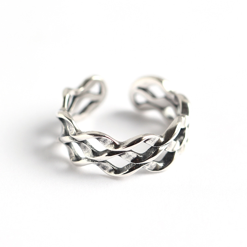 Trendy Vintage Wave Shaped Three-layer Ring 925 Silver Mobius Twisted Line Ring for Women