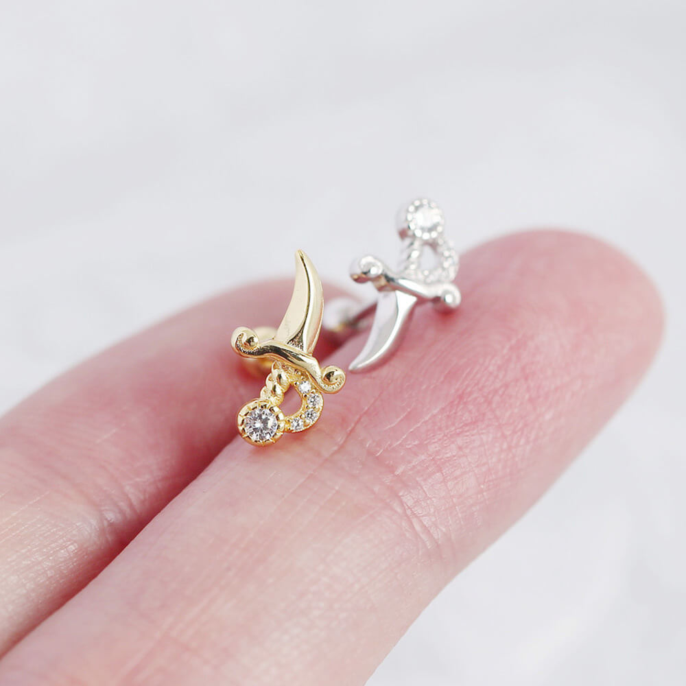 European Vintage Ear Studs S925 Silver INS Small Dagger Diamond Piercing Screw Ear Studs Ear Bone Earrings for Women - Image 4