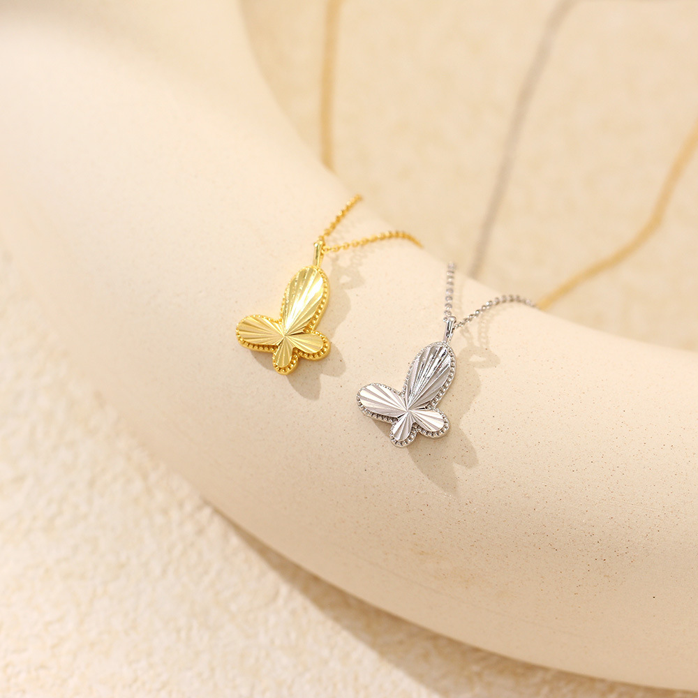 Luxury Necklace S925 Silver INS Car Flower Butterfly Collarbone Chain Personalized Niche Versatile Jewelry for Women - Image 3