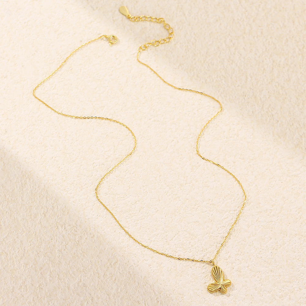 Luxury Necklace S925 Silver INS Car Flower Butterfly Collarbone Chain Personalized Niche Versatile Jewelry for Women - Image 5