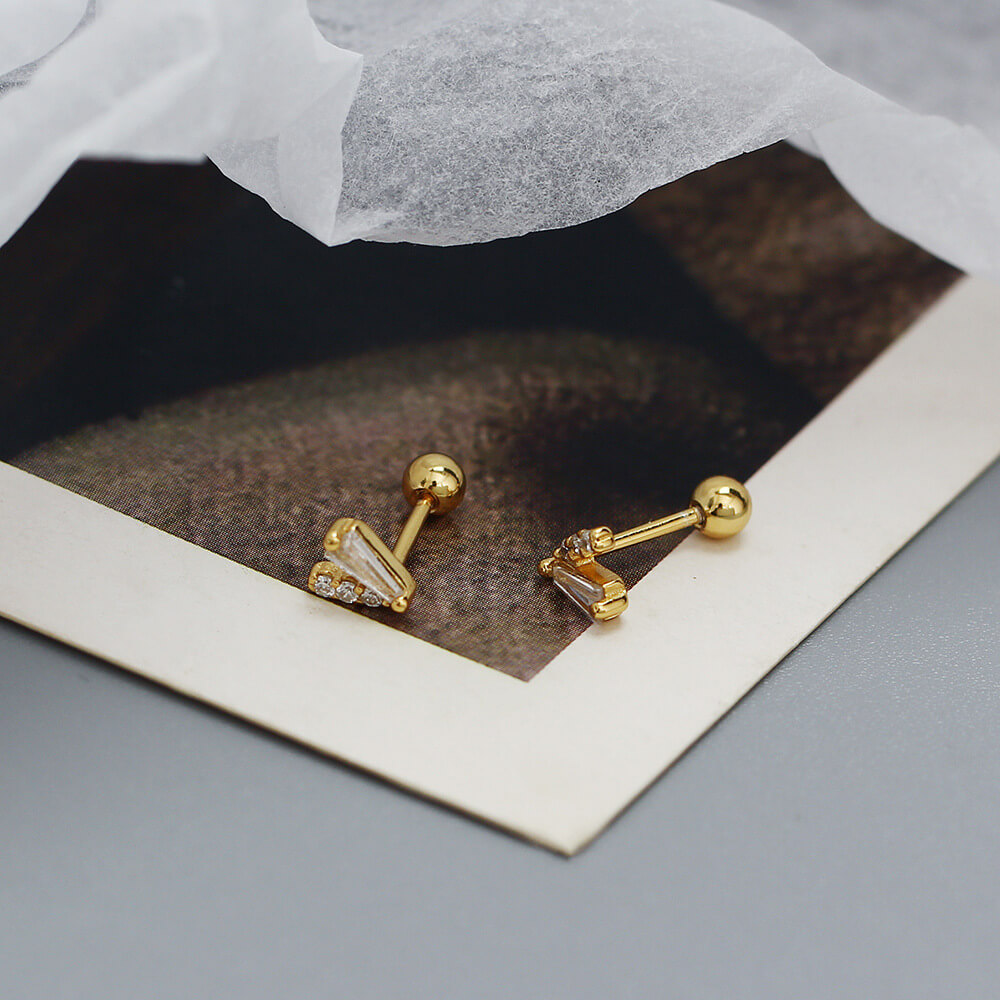 Piercing Ear Studs S925 Silver INS Diamond V-Shape Screw Ear Bone Cuffs Unique Layered Earrings - Image 8