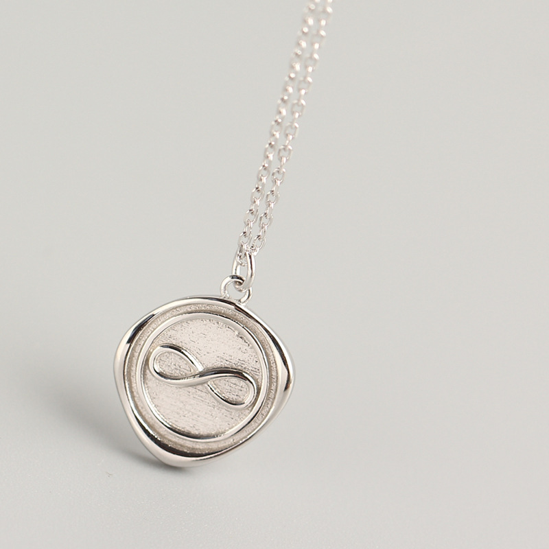 Simple Irregular Round Tag Pure Silver Necklace S925 Silver Bee Elephant Clover Infinity Collarbone Chain - Image 15