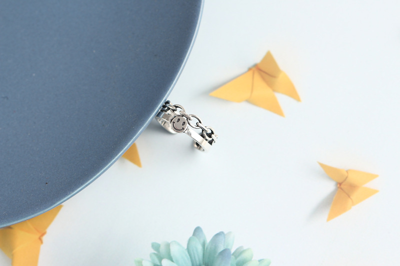 Korean Dongdaemun Vintage Smiley Face Double-layer Ring S925 Sterling Silver Personality Index Finger Ring - Image 5