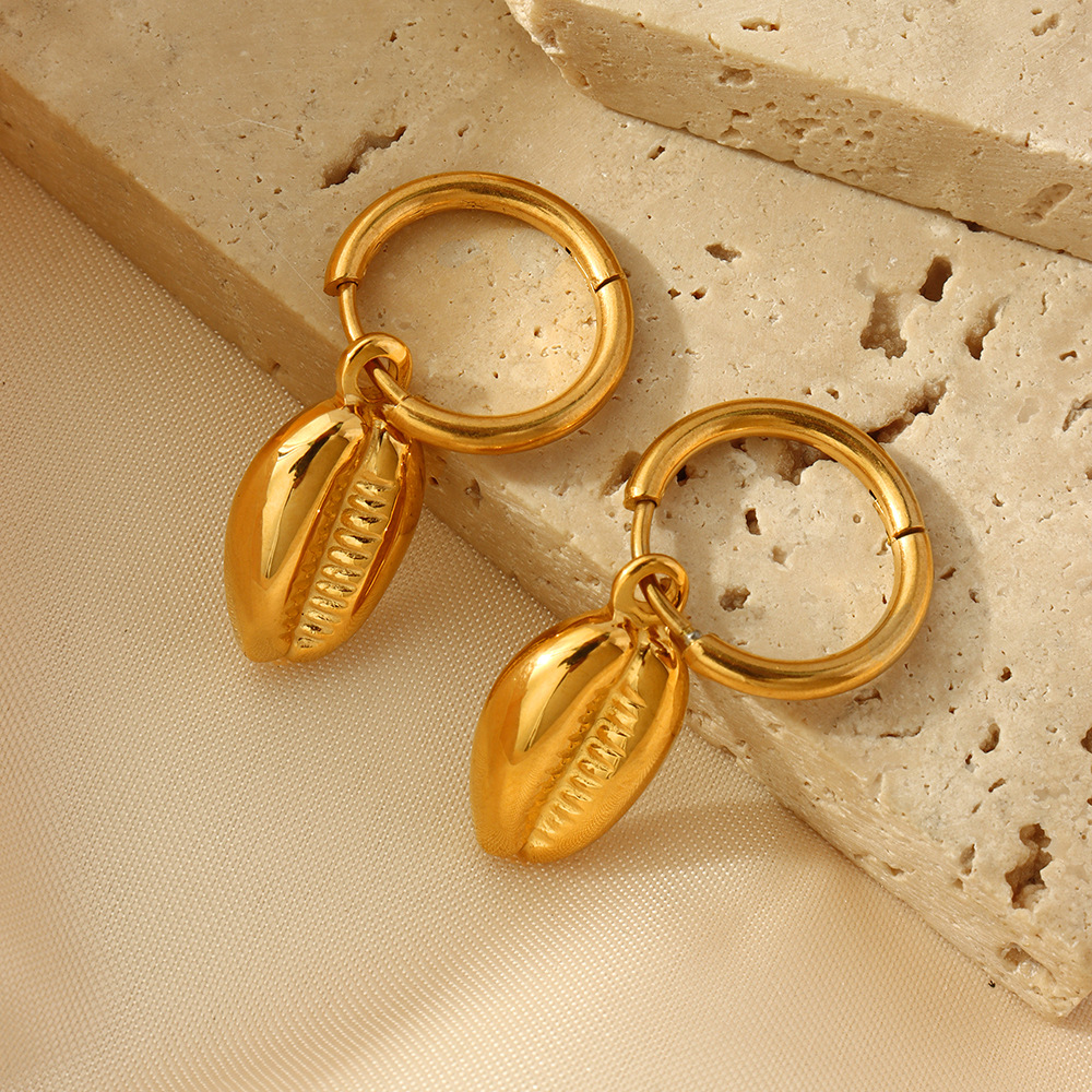 New Unique Design Minimalist Titanium Steel 18K PVD Gold Plated Small Shell Irregular Pendant Earrings Wholesale for Women - Image 2