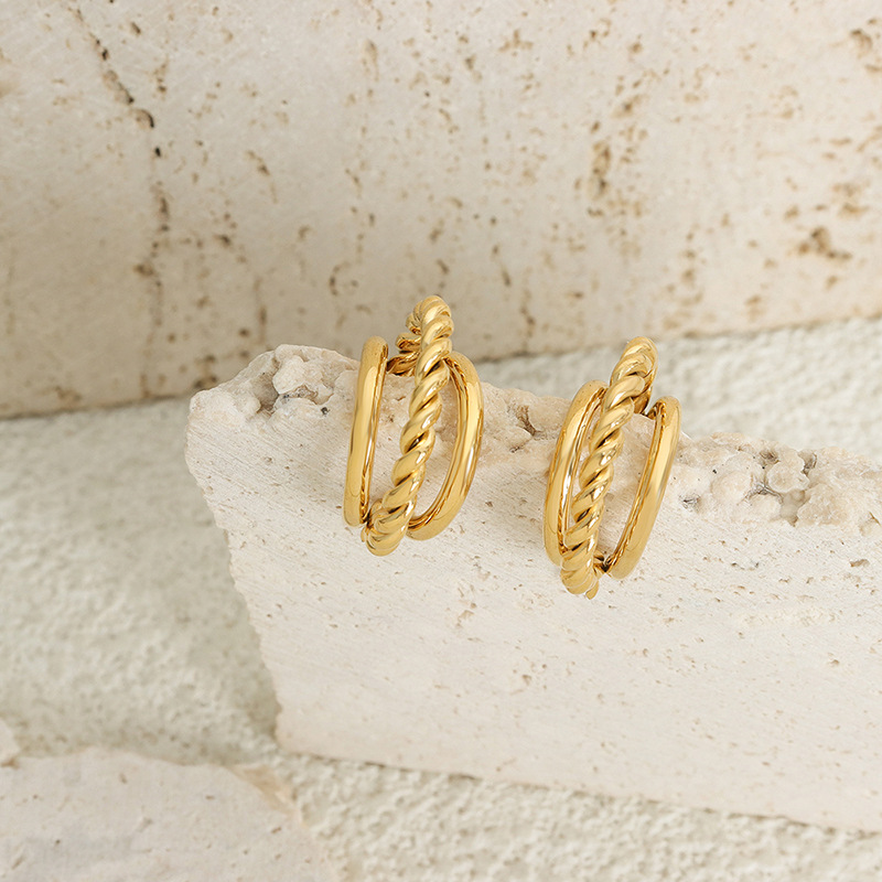Simple Geometric C-Shape Earrings Titanium Steel 18K PVD Gold Plated Non-Fading with Twisted Link Design for Women - Image 2