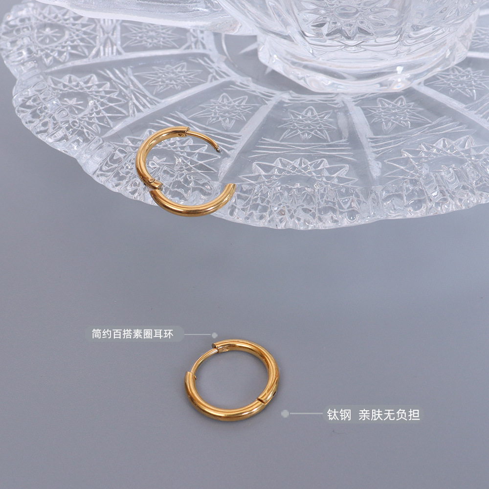 French Style Simple Circle Earrings Titanium Steel 18K PVD Gold Plated Elegant and Chic F462 - Image 2