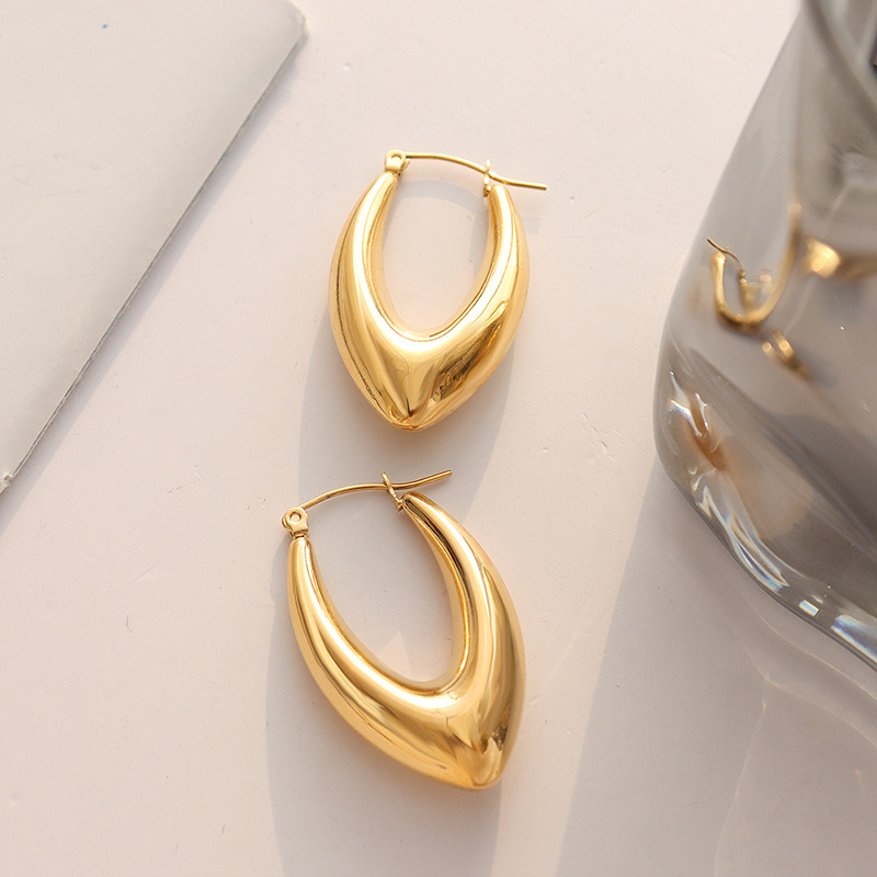 Geometric U-Shaped Earrings for Women Non-Mainstream Fashion Chic Titanium Steel 18K PVD Gold Plated Jewelry - Image 3