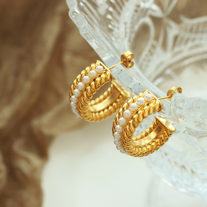 Gender-Neutral French Style C-Shape Pearl Inlay Vintage Titanium Steel Earrings 18K PVD Gold Plated Jewelry - Image 3