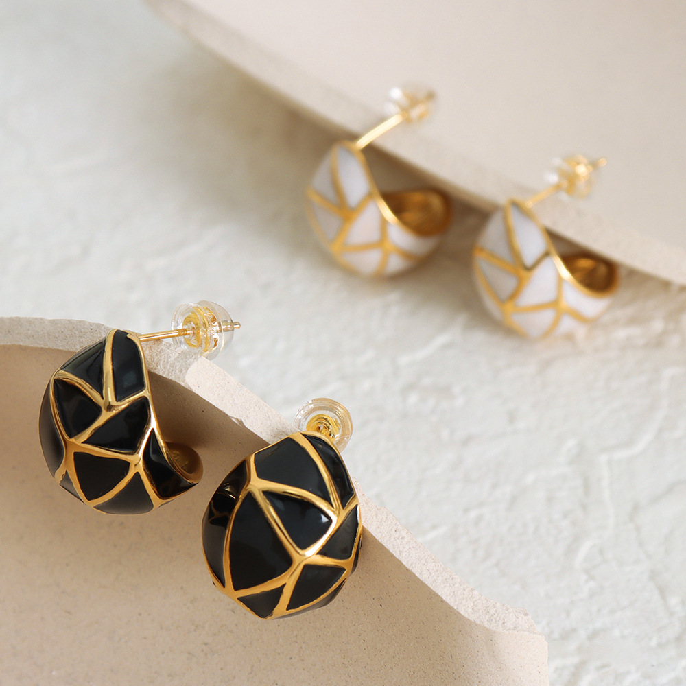European and American New Geometric Enamel Drip Oil Design Titanium Steel Non-Fading and Waterproof Earrings for Women - Image 3