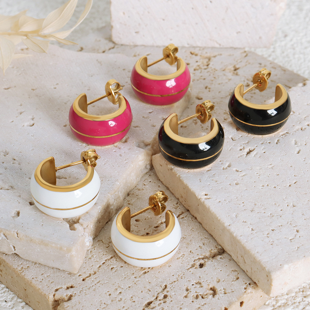 French-Inspired Luxury C-Shaped Enamel Earrings Stainless Steel 18K PVD Gold Plated Titanium Steel Earrings for Women - Image 4