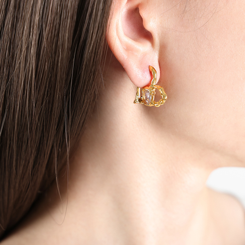 Bold Heart Shaped Earrings with Zircon Inlay Titanium Steel 18K PVD Gold Plated Creative Jewelry for Women - Image 4