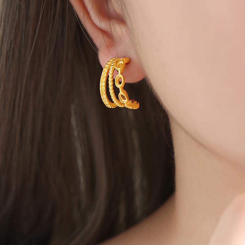 European New Fashion Triple C-Shape Twisted Earrings Titanium Steel 18K PVD Gold Plated Non-Fading Earrings - Image 4