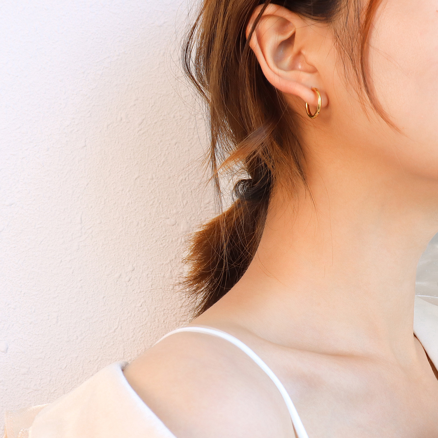 French Style Simple Circle Earrings Titanium Steel 18K PVD Gold Plated Elegant and Chic F462 - Image 4
