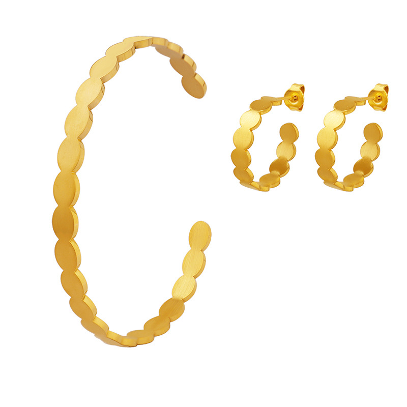 Oval Linked Earrings and Bracelet Set Titanium Steel 18k PVD Gold Plated Cold Minimal Women Jewelry Set