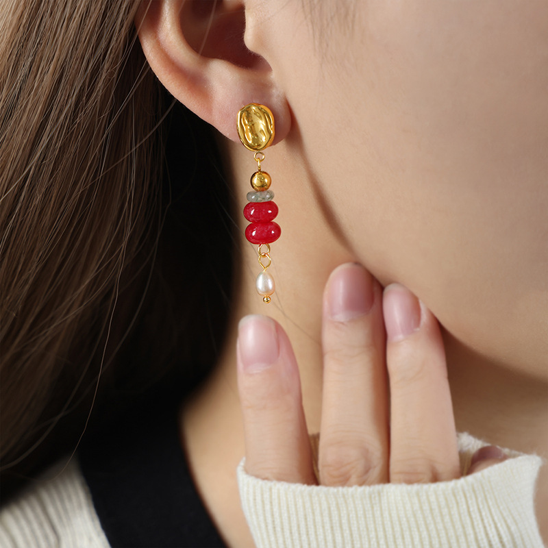 European and American Vintage Luxury Natural Stone Handmade Beaded Long Freshwater Pearl Pendant Earrings for Women - Image 5