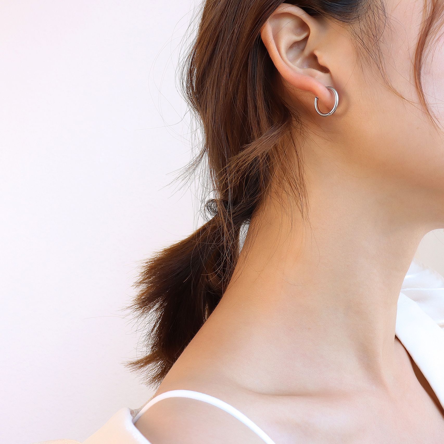 French Style Simple Circle Earrings Titanium Steel 18K PVD Gold Plated Elegant and Chic F462 - Image 5