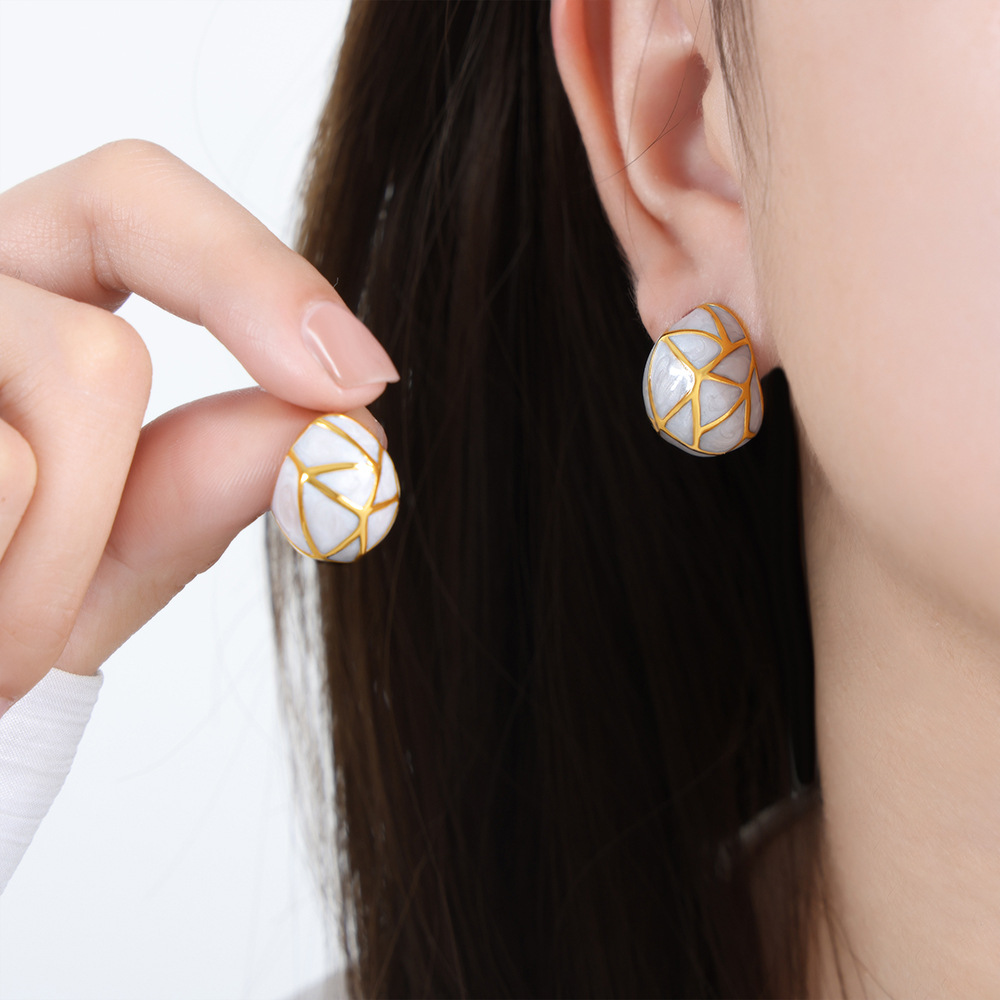 European and American New Geometric Enamel Drip Oil Design Titanium Steel Non-Fading and Waterproof Earrings for Women - Image 5