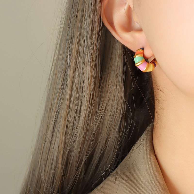 Retro European Style Non-Fading Colorful C-Shape Earrings with Enamel Inlay and Drip Oil Design Titanium Steel Studs - Image 6