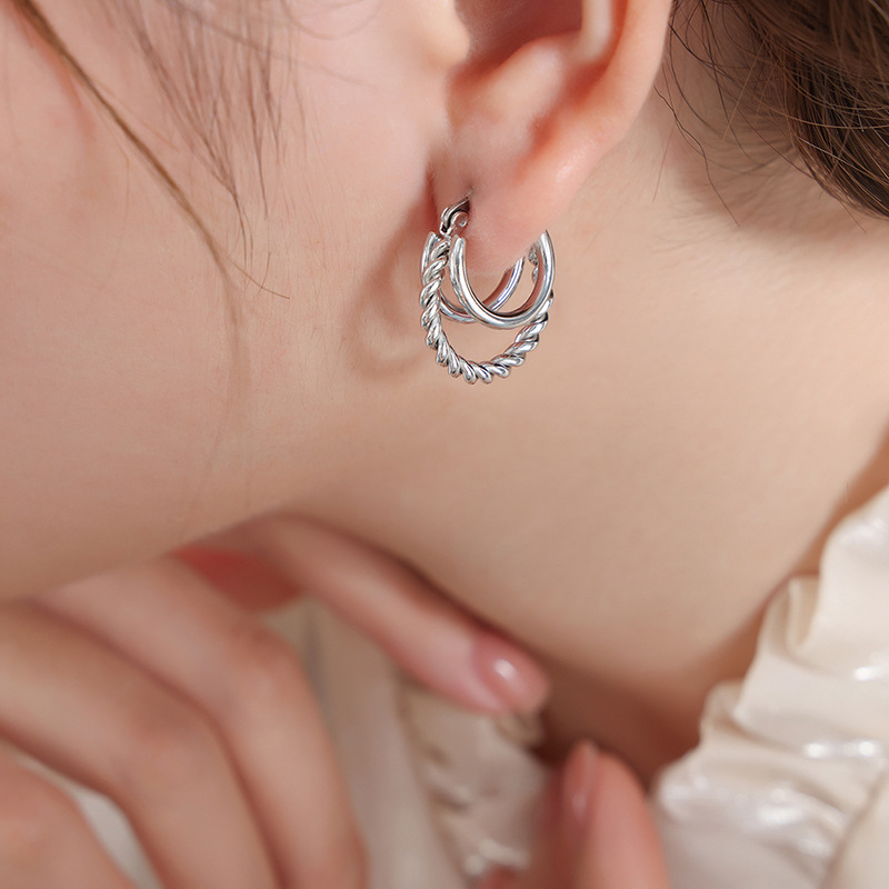 Simple Geometric C-Shape Earrings Titanium Steel 18K PVD Gold Plated Non-Fading with Twisted Link Design for Women - Image 6