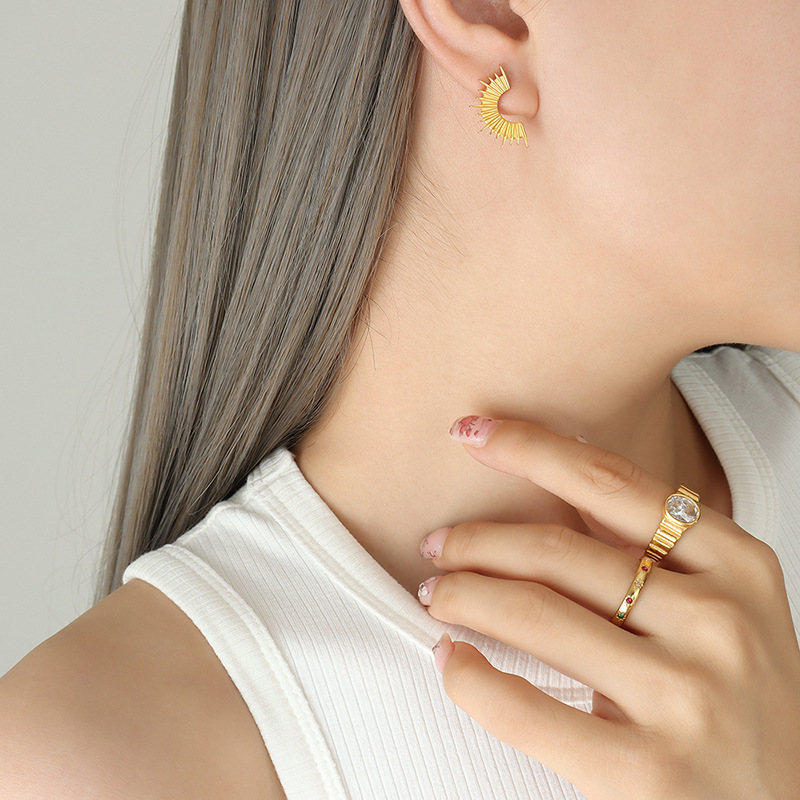 French Semi-Moon Earrings Stainless Steel 18k PVD Gold Plated weight Jewelry for Women Wholesale - Image 6