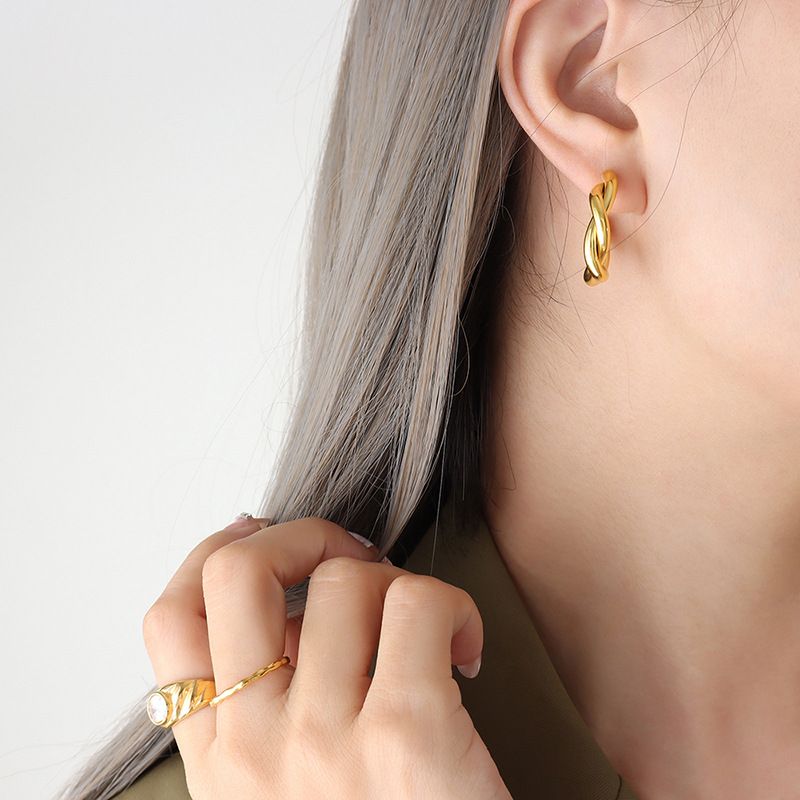 European Twisted Knot C-Shape Earrings 18k PVD Gold Plated Stainless Steel Minimalist Jewelry for Women - Image 5