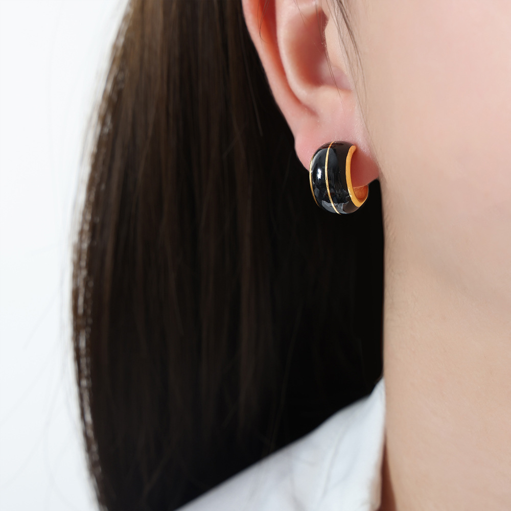 French-Inspired Luxury C-Shaped Enamel Earrings Stainless Steel 18K PVD Gold Plated Titanium Steel Earrings for Women - Image 7